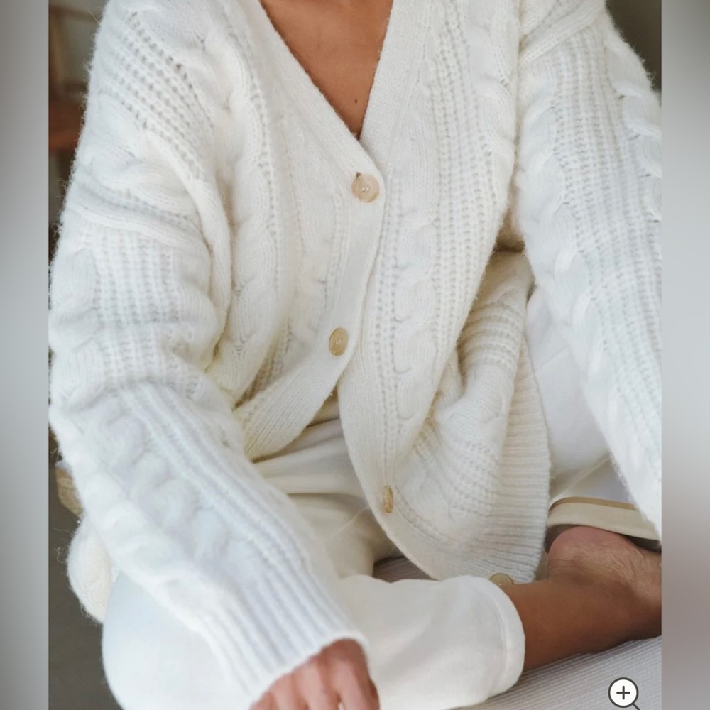 Cable Cocoon Cardigan ivory